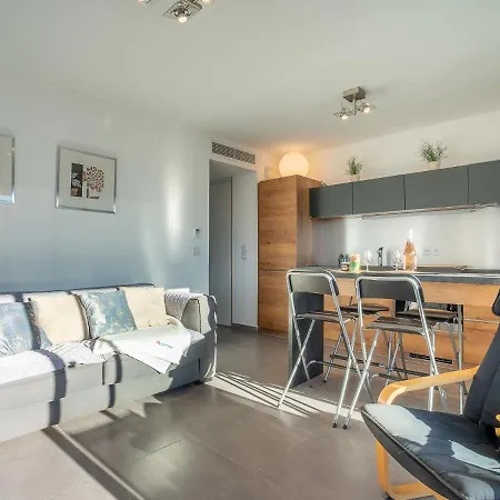 Apartamento Rive Gauche By Interhome